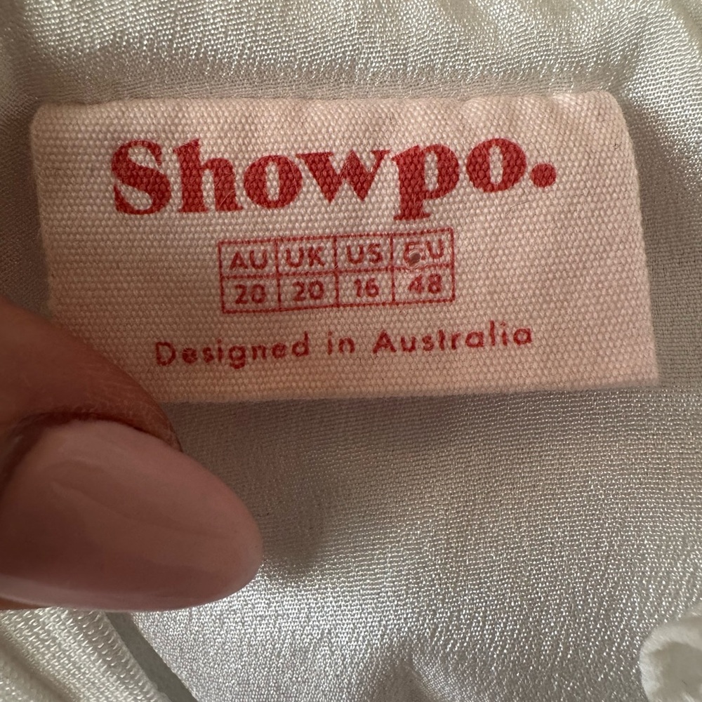 Showpo Cream Satin Fabric - Picture 2 of 4